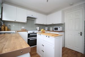 Kitchen- click for photo gallery